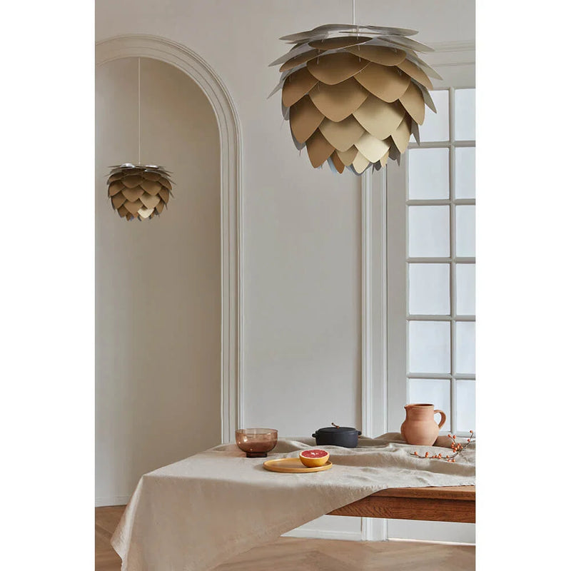 Pendant Light with Pinecone-Shaped Design