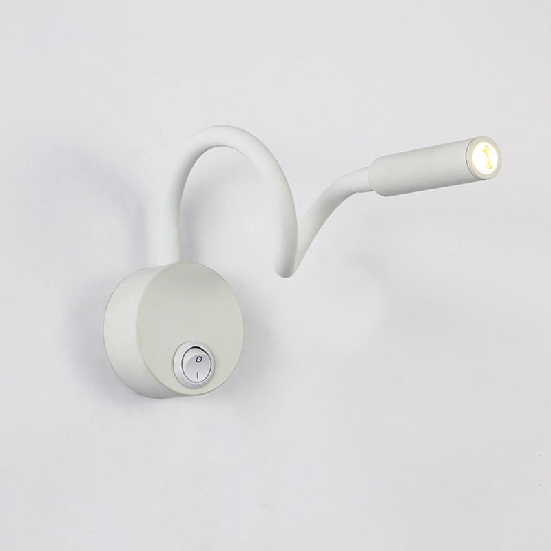 Minimalist LED Wall Lamp with Flexible Arm – Warm Light