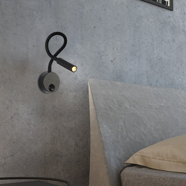 Minimalist LED Wall Lamp with Flexible Arm – Warm Light