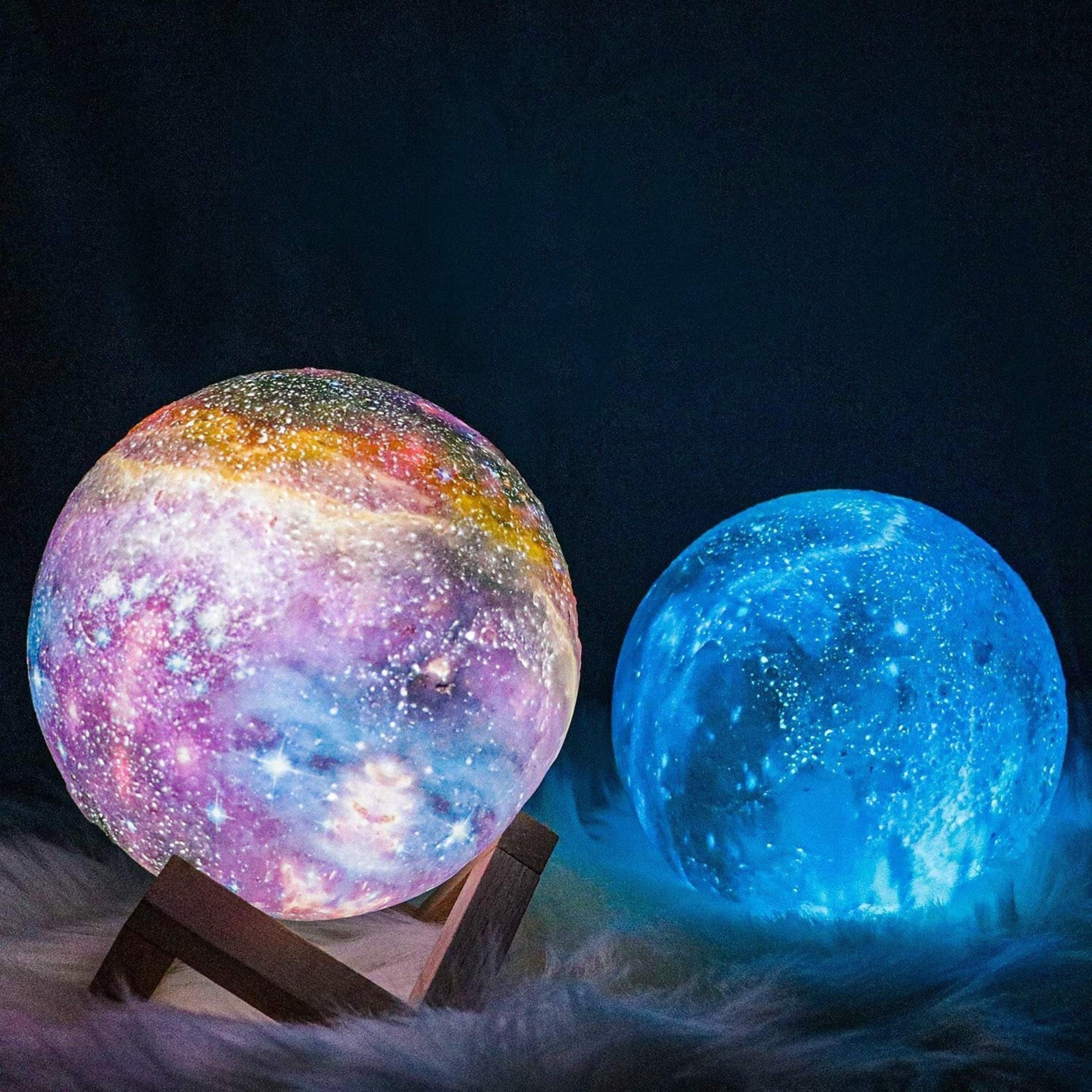 STELLARORA™ – 3D STAR & MOON GALAXY LAMP