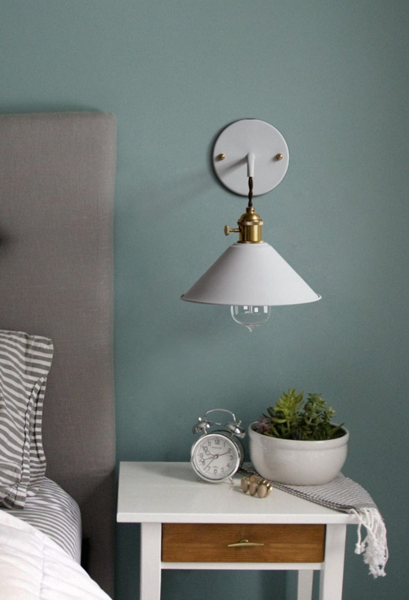 Wall Lamp with Metal Shade – Available in Multiple Colors