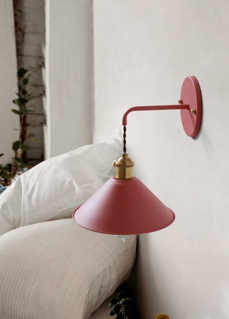 Wall Lamp with Metal Shade – Available in Multiple Colors