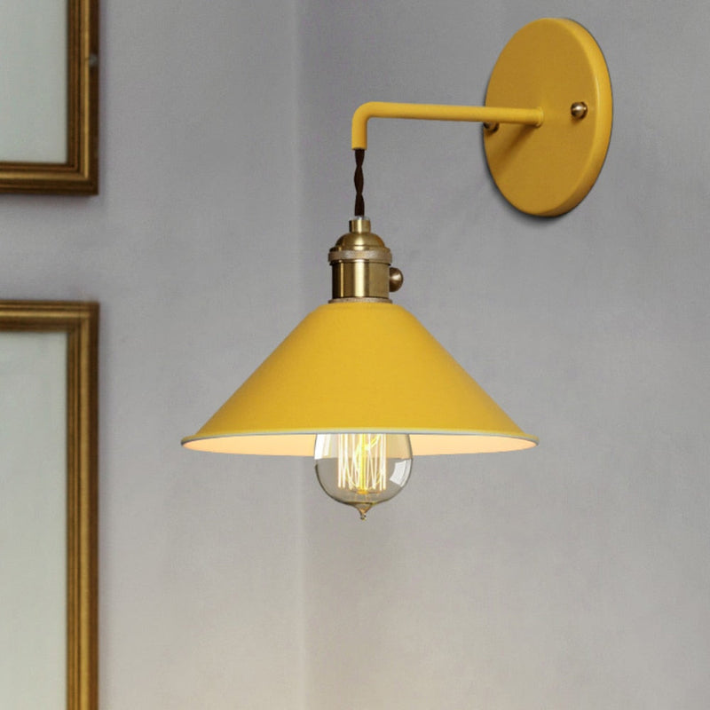 Wall Lamp with Metal Shade – Available in Multiple Colors